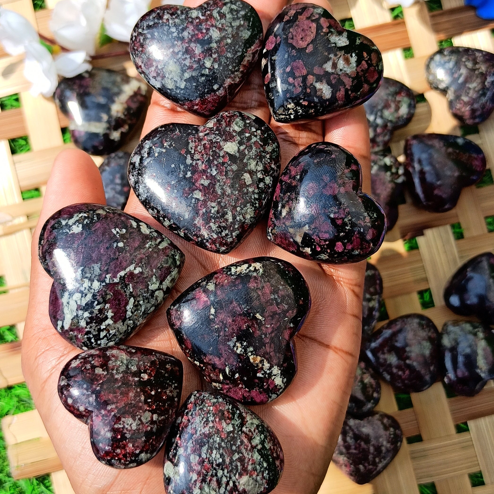 Natural Eudialyte Standy Heart – Emotional Healing Crystal